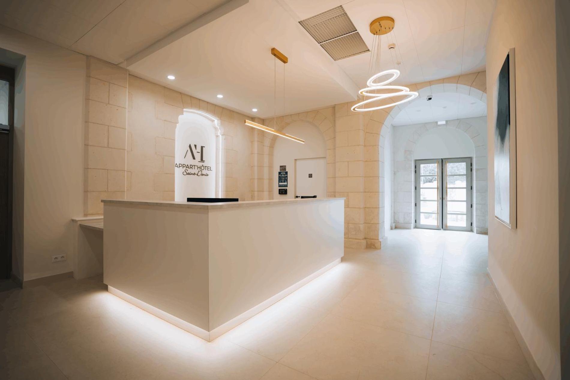 Appart Hotel Saint-Denis ชาโตรูซ์ ภายนอก รูปภาพ