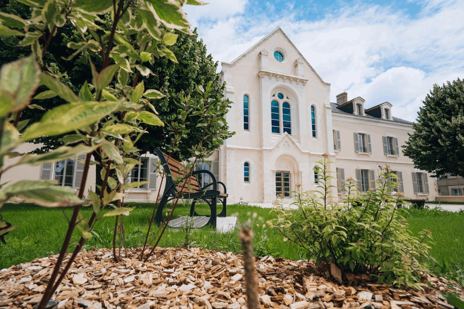 Appart Hotel Saint-Denis ชาโตรูซ์ ภายนอก รูปภาพ